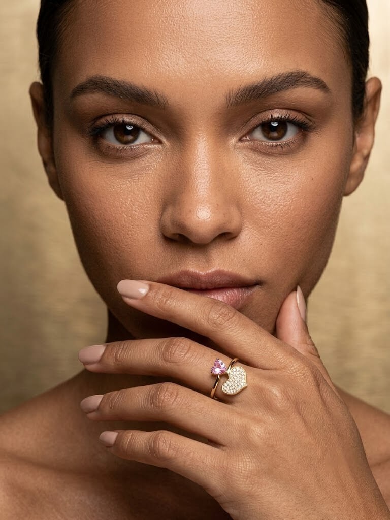 The Dual Self Ring