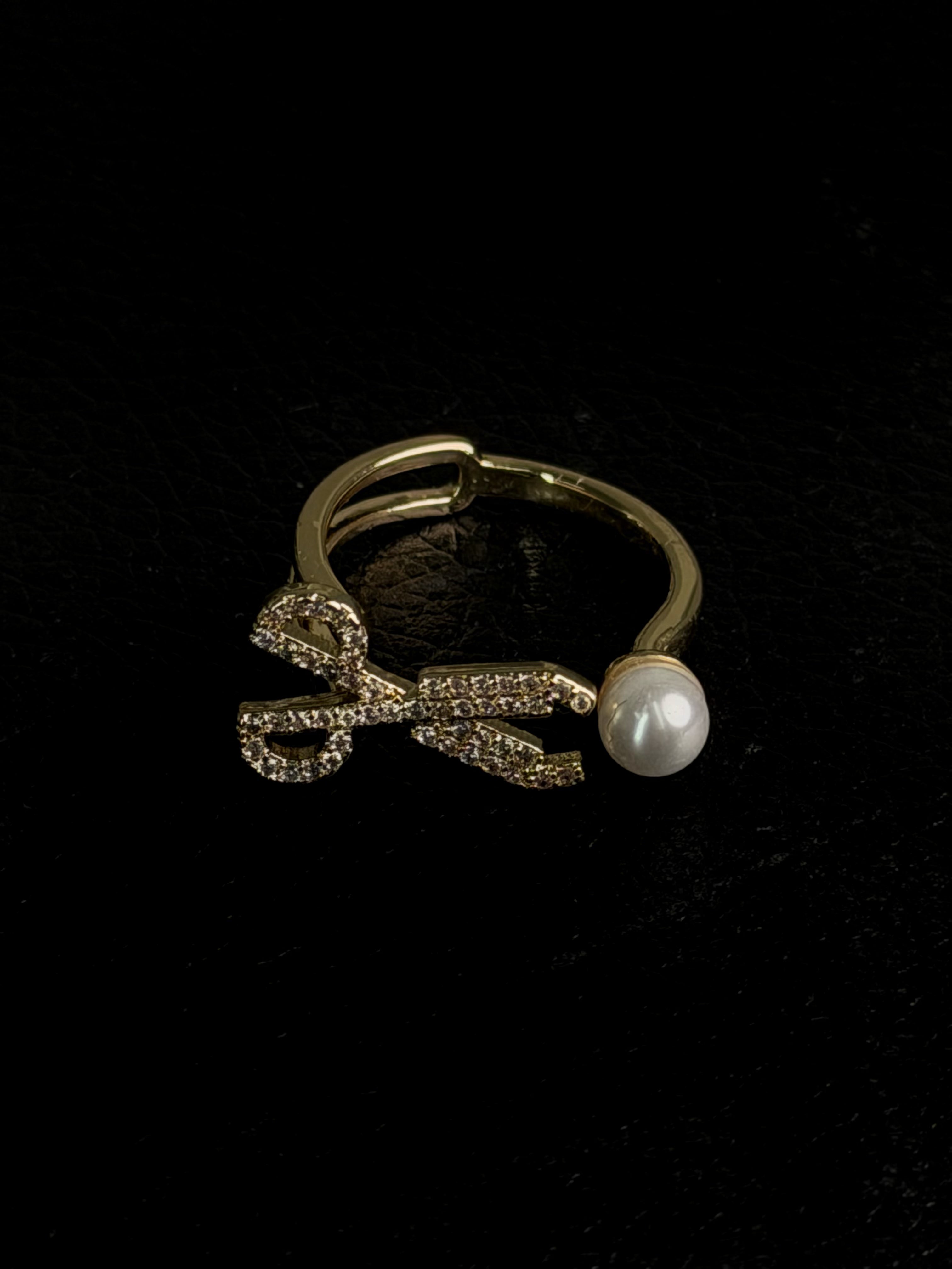 The Severing Pearl Ring